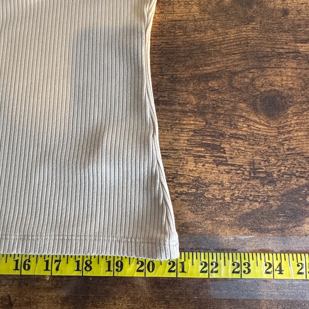 Boden Ribbed Scoop Neck Blouse XL Beige Crop Minimalist Stretch Preppy Boho EUC - Picture 6 of 9
